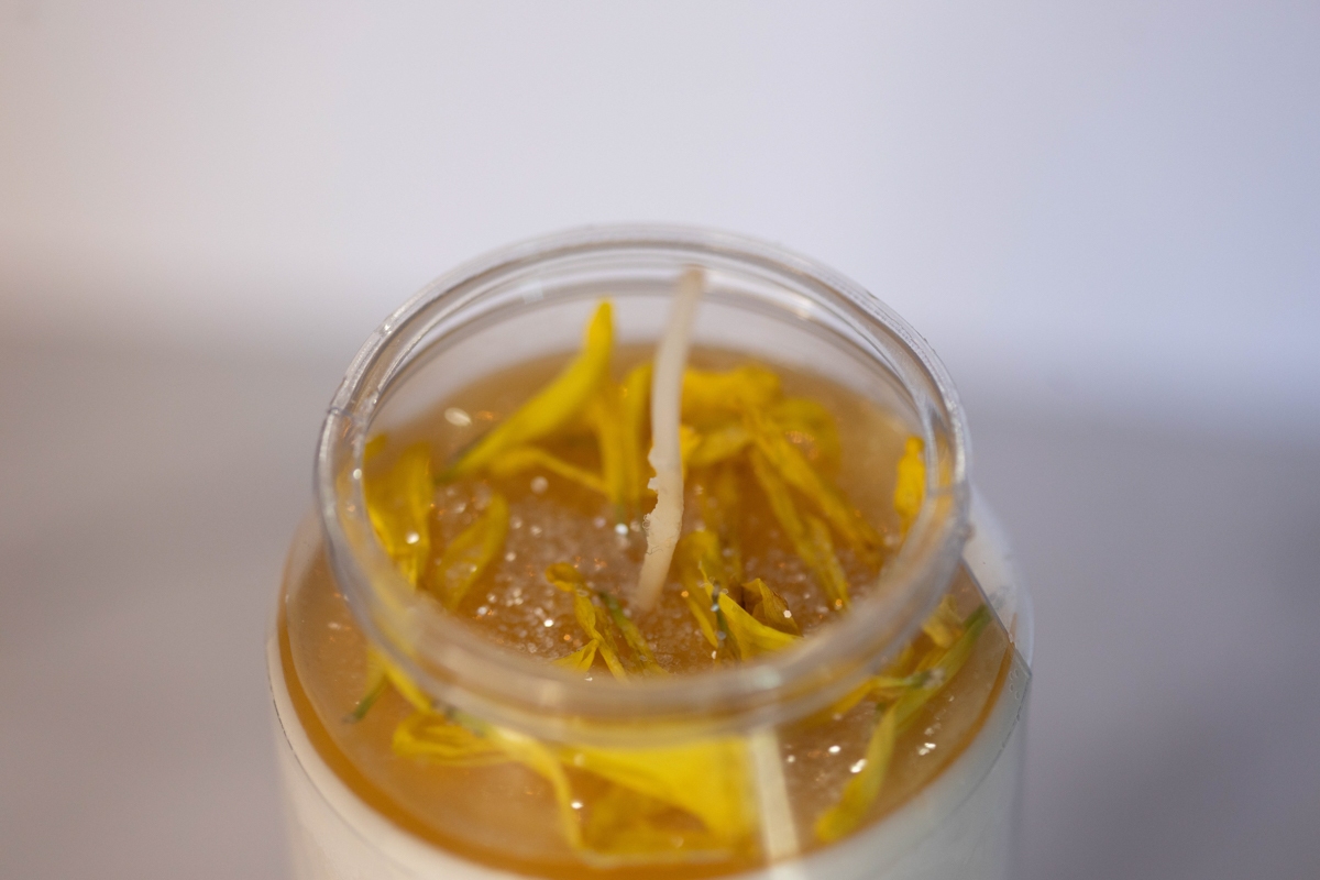 R62_0538_Shoshana_product_photos_ASP_web - Spiritual Teachers Voodoo Clarity Candle