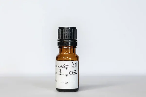 Lust Oil